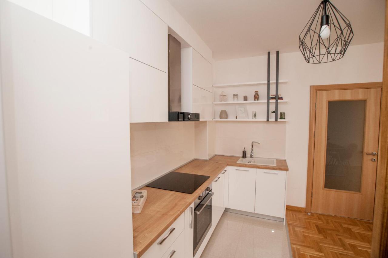 Apartman Avisi Требинье Экстерьер фото