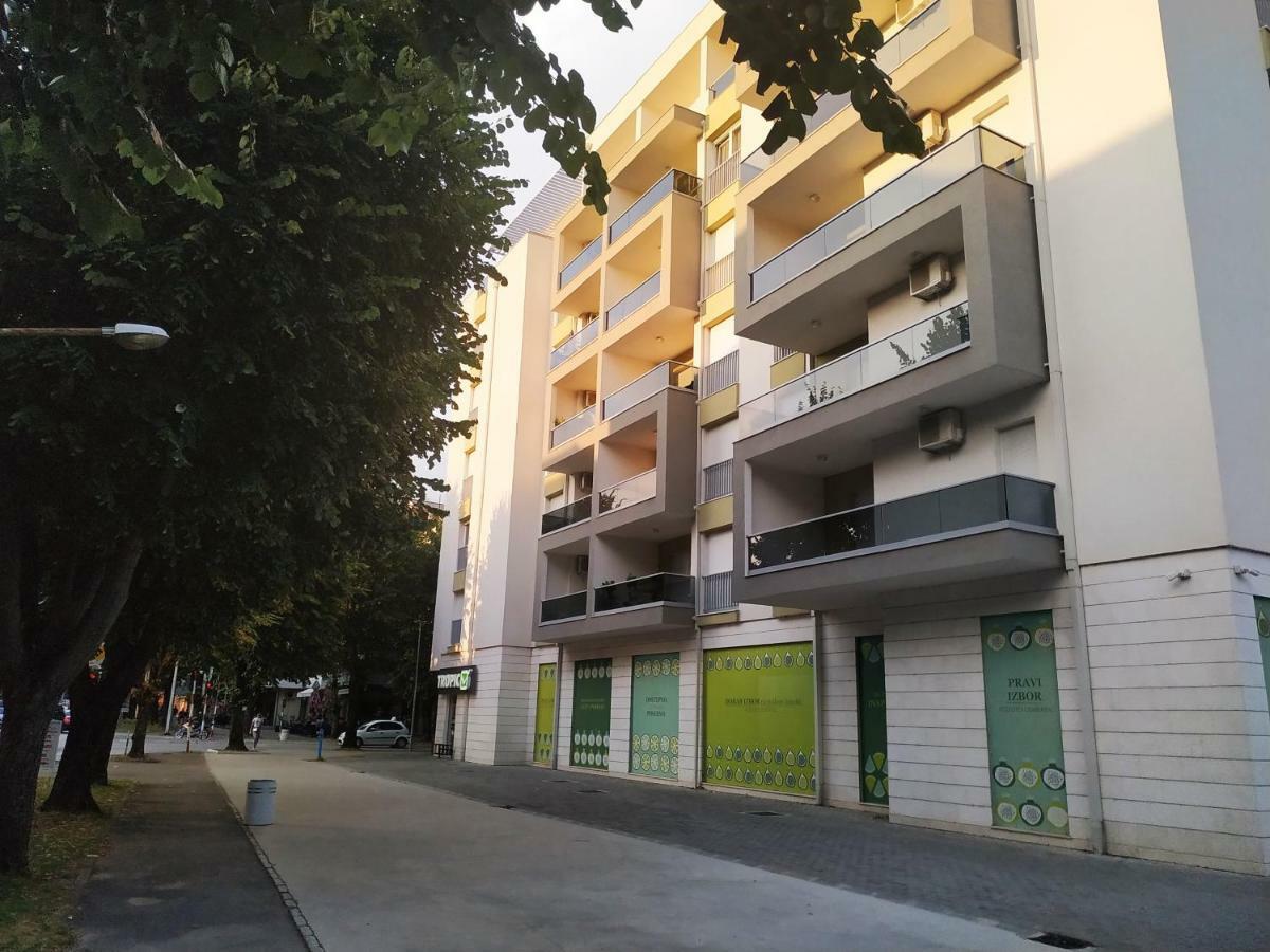 Apartman Avisi Требинье Экстерьер фото